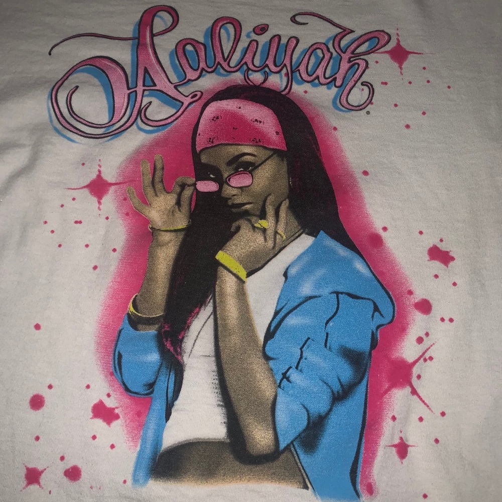 Aaliyah Graphic Tee